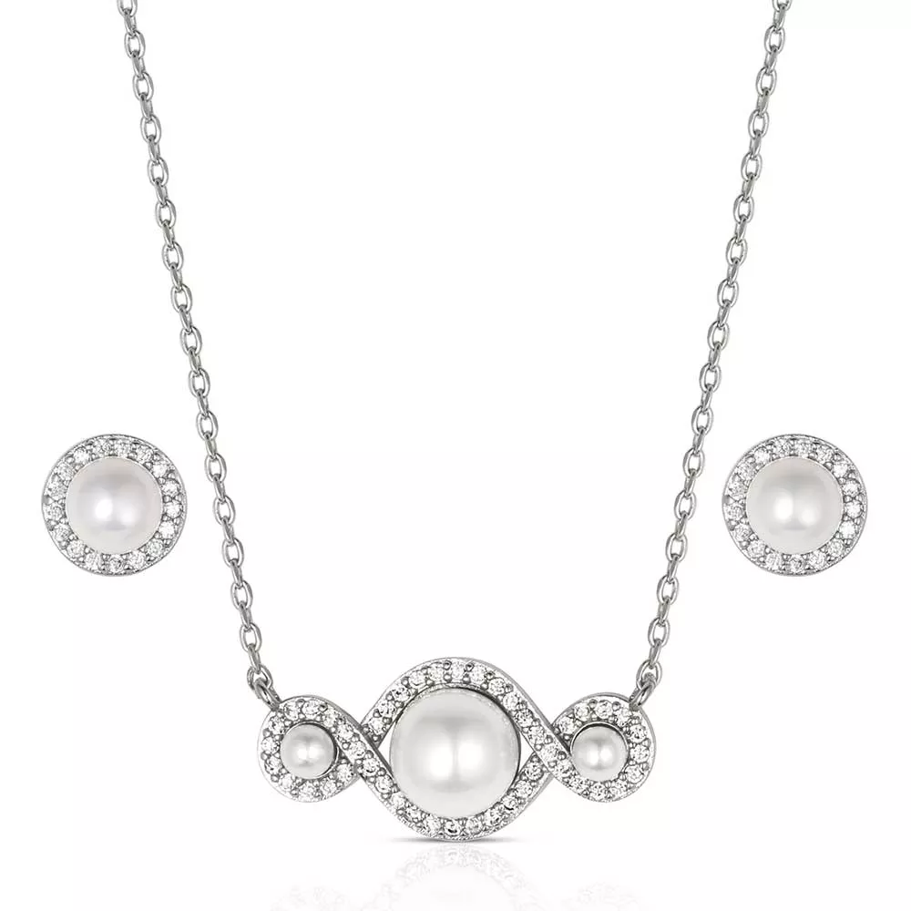 Entwined in Pearls Jewelry Set